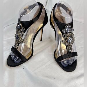 Ted Baker Of London NAISSCrystal Embellished T strap Sandal Size